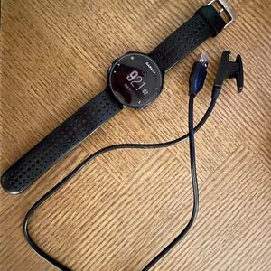 Garmin Forerunner 235 & Charger Cord